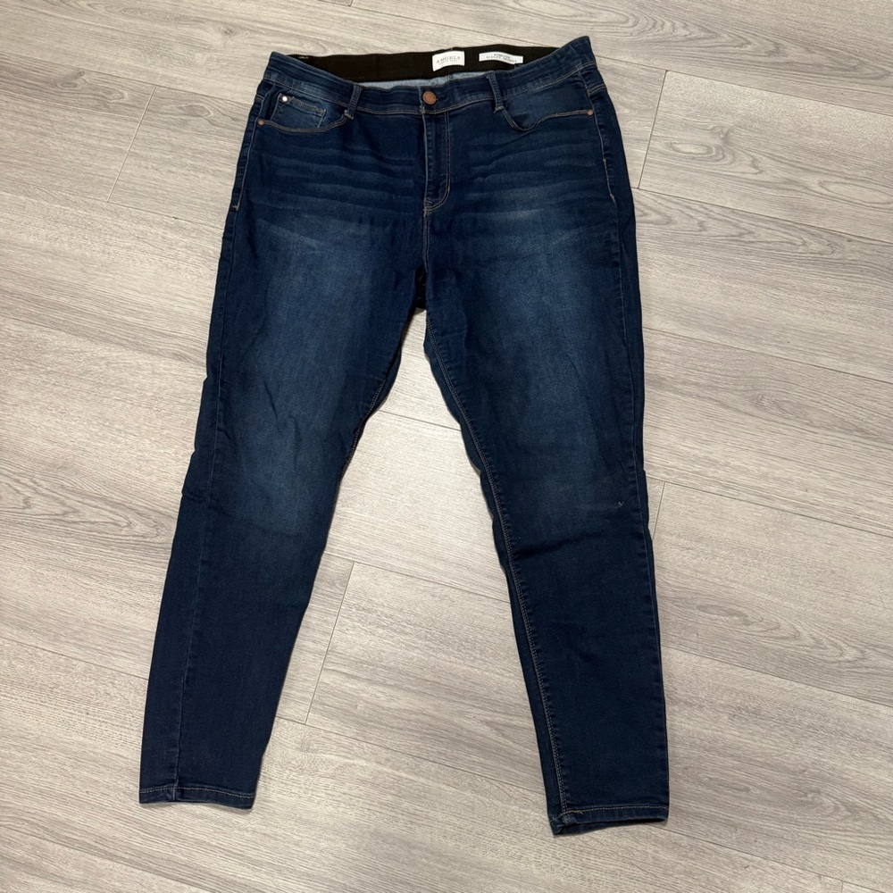 Angels Everluxe Sculpt Skinny Jeans size 16W Stretch waist comfort